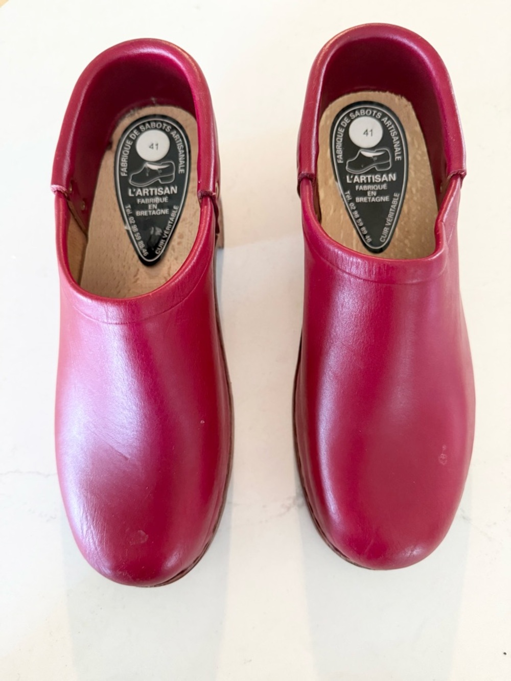 L'Artisan Fabrique en Bretagne Vintage Red authentic French leather clogs 41 10
